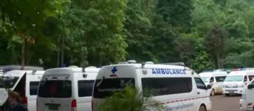 Thailand Rescue divers bring our first boys trapped in cave - Image credit - CNN | YouTube