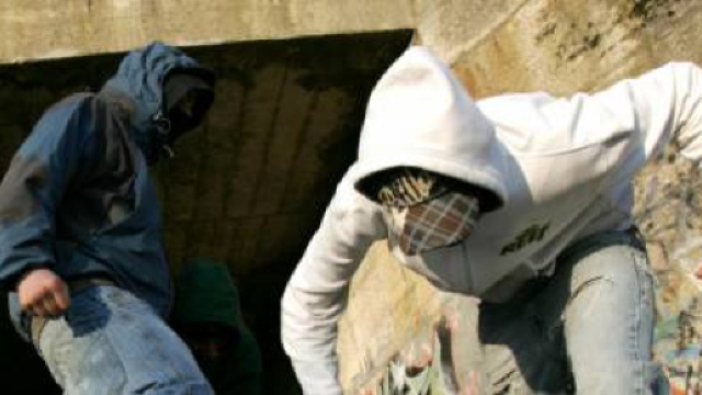 Blitz dei ladri in casa, rapinatori pestano 60enne - ilgiornale.it