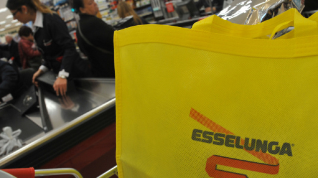 Esselunga: offerte di lavoro nei reparti ad agosto