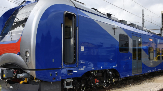 Capotreno aggredito da ambulante.