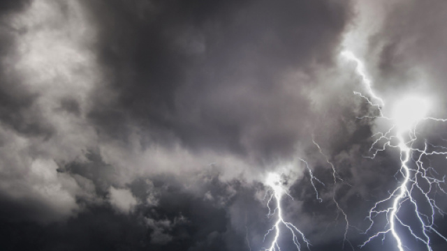 Allerta meteo di Ferragosto in molte regioni italiane