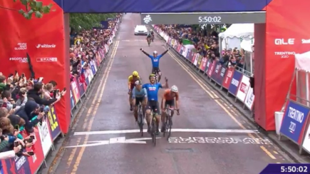 La volata di Matteo Trentin che vale il titolo europeo