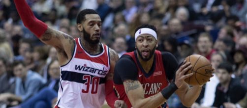 Anthony Davis has the second-best odds to win MVP in the 2018-19 season. [Image Source: Keith Allison - Flickr]