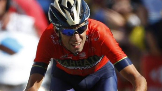 Vincenzo Nibali &egrave; tornato ad allenarsi dopo l'incidente al Tour de France