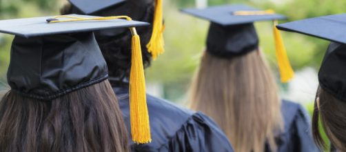 Give poor pupils a two grade break - Sutton Trust - suttontrust.com