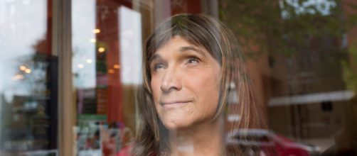 Christine Hallquist podr&iacute;a resultar nombrada gobernadora de Vermont si vence en las elecciones a su contricante, Phil Scott