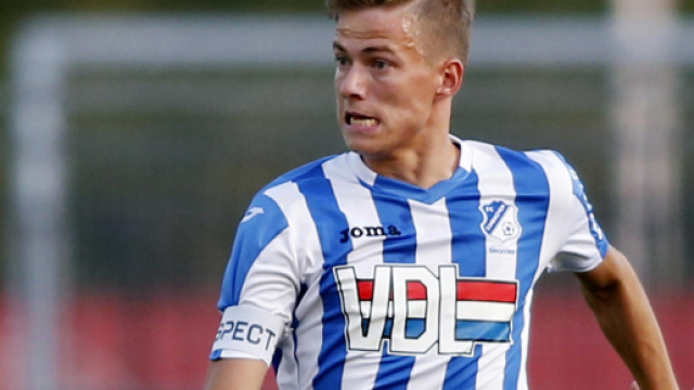 Il difensore svedese, Dario van den Buijs.