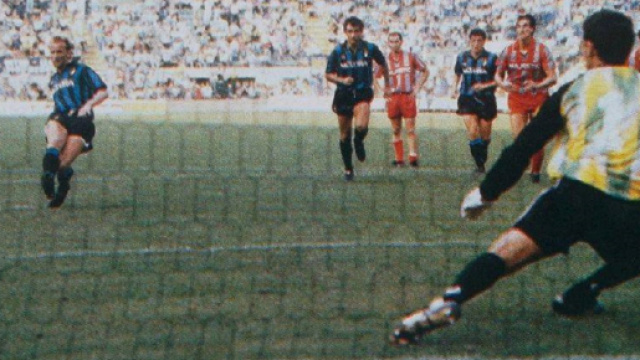 Inter-Cremonese 2-1, Brehme realizza su rigore: nella stagione 1989/90, per la prima volta, la Serie A inizi&ograve; in agosto