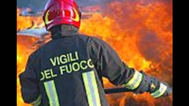 Treviso, esplode ordigno rudimentale davanti a sede della Lega, disinnescato secondo ordigno dai Vigili del Fuoco