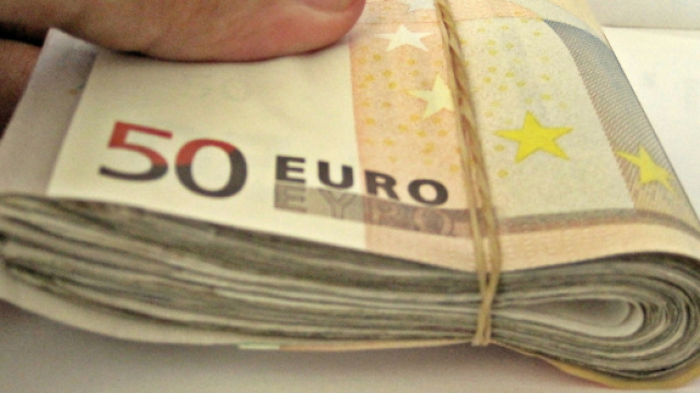 Truffa dei 50 euro nei bar - everystockphoto.com