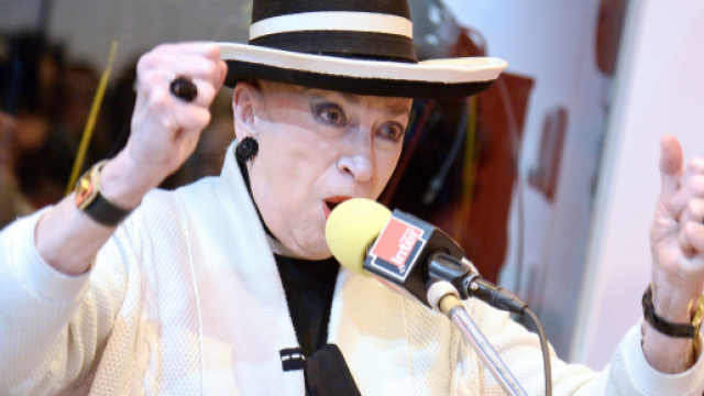 Genevi&egrave;ve de Fontenay s'en prend &agrave; Macron