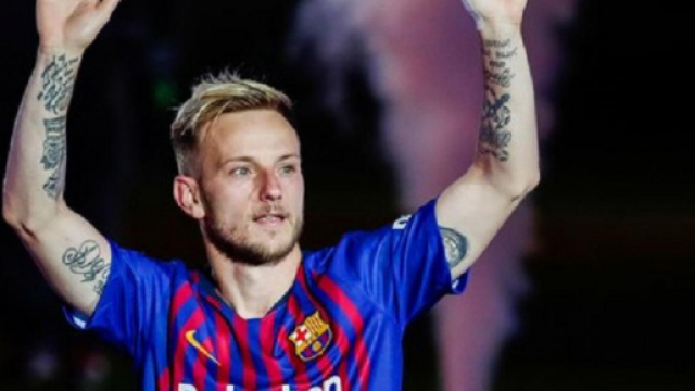 Ivan Rakitic int&eacute;resse fortement le Paris Saint-Germain, mais les parisiens ne sont pas pr&ecirc;ts &agrave; payer sa clause lib&eacute;ratoire, fix&eacute;e &agrave; 125M d'euros