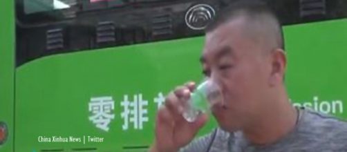 China's new buses run on hydrogen and produce only water as emissions - Image credit - China Xinhua News | Twitter