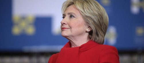 Hillary Clinton's politcal maturity in tweet about John McCain dying - Image credit - Gage Skidmore | Flickr