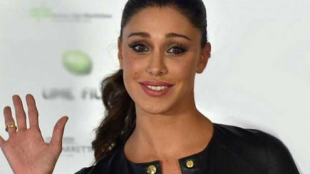 Gossip: Belen Rodriguez saluta l'estate con un nudo integrale da 600 mila 'like' su IG.