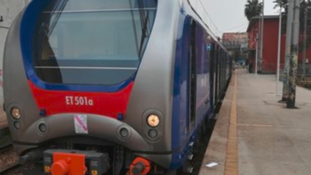 Napoli, il macchinista reagisce ai bulli - Il Mattino.it