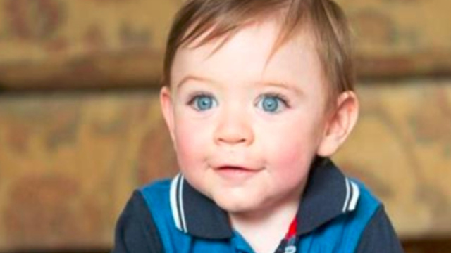 Freddie Campbell: il bimbo &egrave; nato prematuro e con gravi problemi fisici, ma ha compiuto un anno