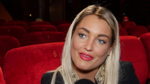 Chirurgie esth&eacute;tique : Aur&eacute;lie Dotremont d&eacute;voile une photo avec son nouveau nez.