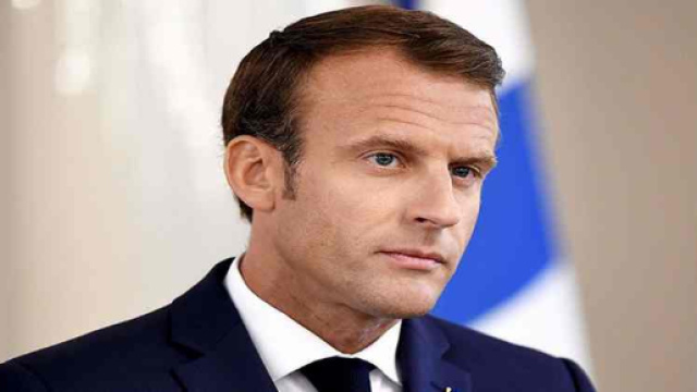 Pr&eacute;l&egrave;vement &agrave; la source : Macron attend 'des r&eacute;ponses pr&eacute;cises' avant d'appuyer sur le bouton.