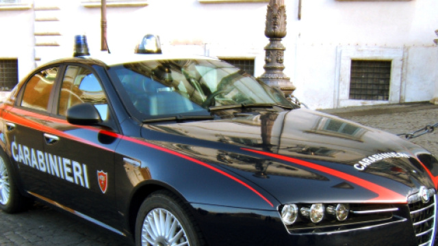 Roma: uccide la compagna a colpi di martello e poi si costituisce