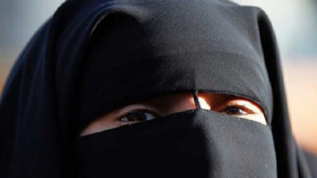 Velo Islamico prima multa in Danimarca dopo l'entrata in vigore del divieto