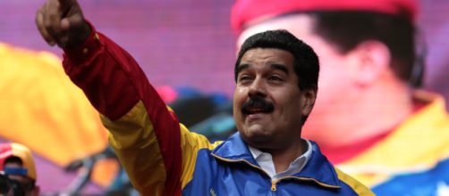 VENEZUELA/ Aparente explosi&oacute;n en acto donde estaba el presidente Nicol&aacute;s Maduro