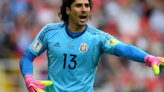 Ochoa - Il Napoli in pressing sul portiere messicano