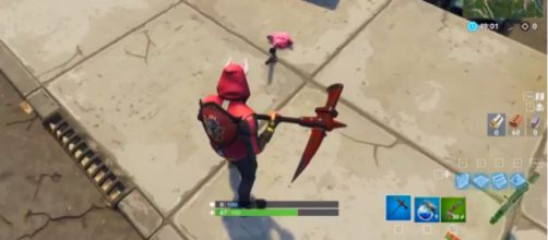A player is using the exploit at Tilted. [Image source: Kiramashu/YouTube]