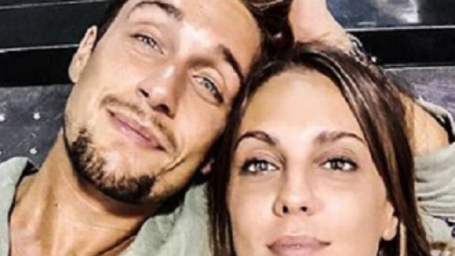 Andrea Dal Corso posta su Instagram una foto con Martina e Lara a Ibiza