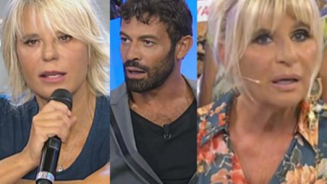 Maria De Filippi appare ringiovanita nello studio di Uomini e Donne. Blasting News