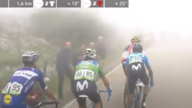 Simon Yates spazientito per l'atteggiamento di Quintana