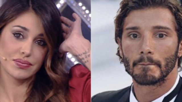 Gossip, Belen Rodriguez e Stefano De Martino: sorrisi e complicit&agrave; al parco con Santiago.