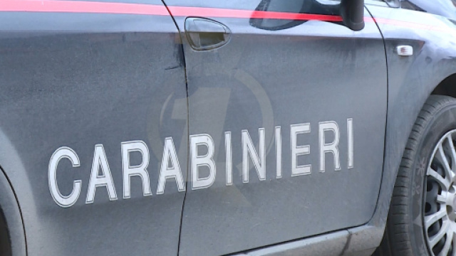 Como, Immigrato clandestino deruba e palpeggia turista tedesca, arrestato