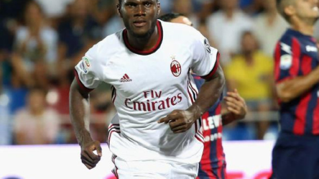 Franck Yannick Kessi&egrave;, centrocampista del Milan.