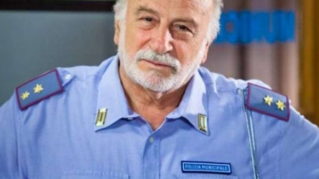 L'attore Lucio Allocca &ndash; Intermedia 86 - intermedia86.com