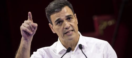 Los sueldos de m&aacute;s de 45.000 euros, en el punto de mira de S&aacute;nchez ... - libremercado.com