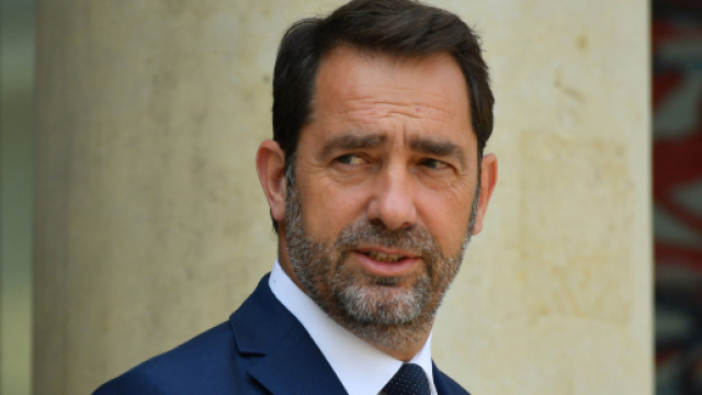 Christophe Castaner, le patron de La R&eacute;publique en Marche s'est fait couper net par le Pr&eacute;sident de la R&eacute;publique