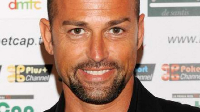 Stefano Bettarini a luci rosse