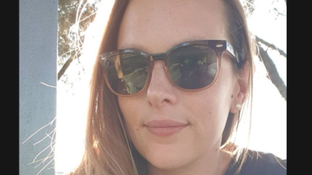 Donna perde cinque dita dopo trattamento coni pesci thailandesi.