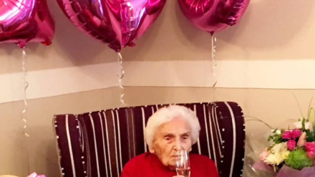 L'inglese Brenda Osborne ha appena festeggiato 105 anni. Ritiene d'esserci arrivata restando sempre single.