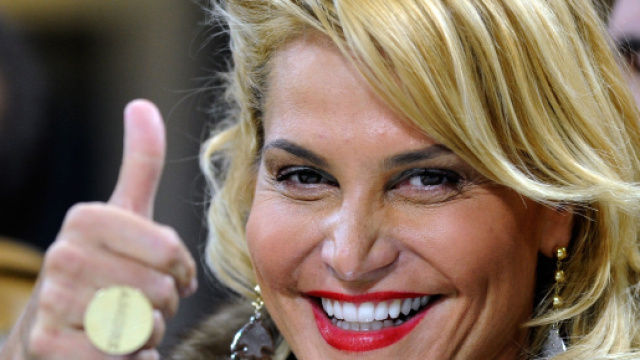 Simona Ventura in otto anni di matrimonio ho tradito Stefano ... - baritalianews.it