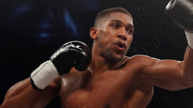Anthony Joshua, campione mondiale dei pesi massimi versione Super WBA, IBF, IBO e WBO