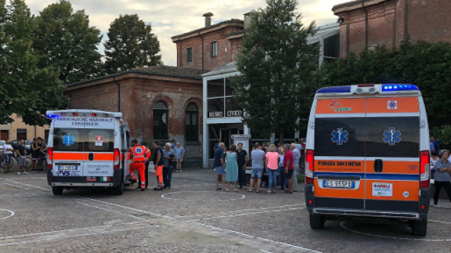 Canneto sull'Oglio, coltellate ai passanti: una vittima | ogliopo.laprovinciacr.it