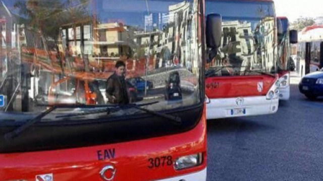 EAV Campania seleziona e assume 350 dipendenti: candidature entro il 31 ottobre