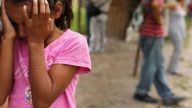 India, studentessa violentata dai compagni di scuola e minacciata dagli insegnanti