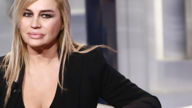 Lory Del Santo confessa il suo dolore per la perdita del figlio Loren