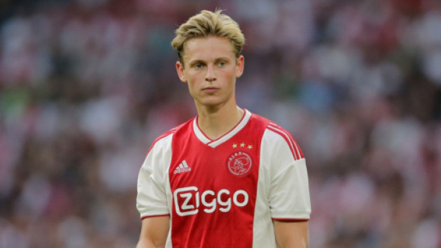 Frenkie De Jong est au coeur d'un nouveau conflit entre le PSG et le FC Barcelone