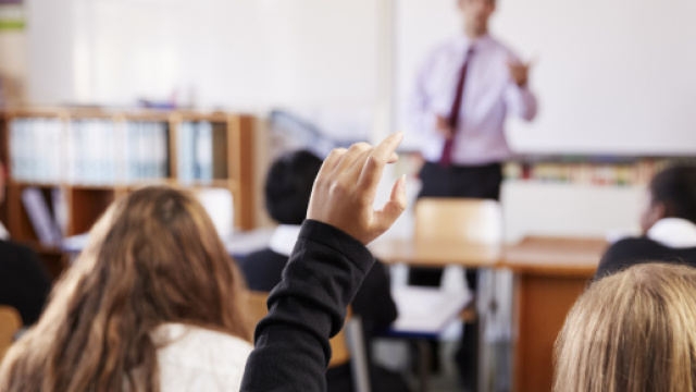 Aggressione a Palermo: 13enne autistico picchiato e ferito da un compagno pi&ugrave; grande.