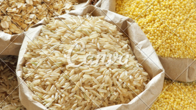 I carboidrati complessi aiutano a perdere peso e migliorano la salute generale (Canva)