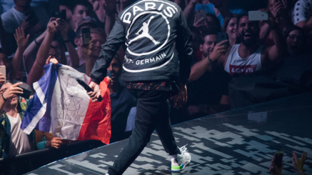 Justin Timberlake Wears PSG x Jordan Jacket at Paris Gig - SoccerBible - soccerbible.com